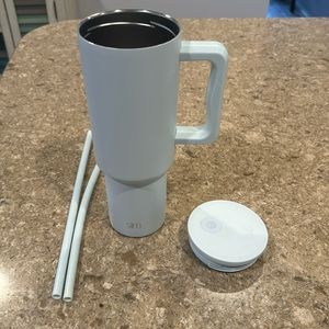 Simple modern 40oz trek tumbler